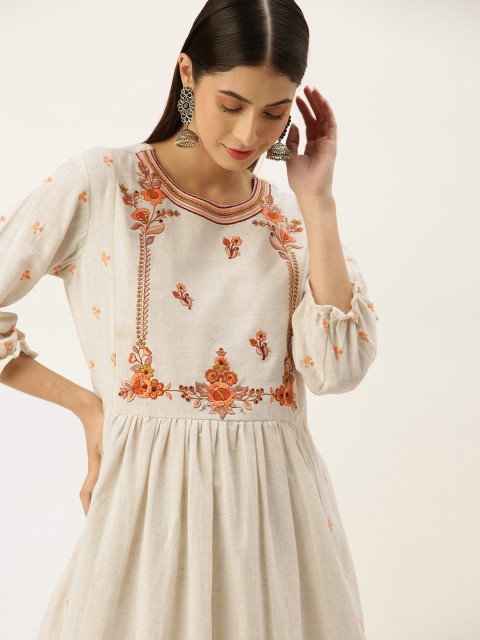 

Touch Trends Women Off White Floral Yoke Design Thread Work Pure Cotton Kurta