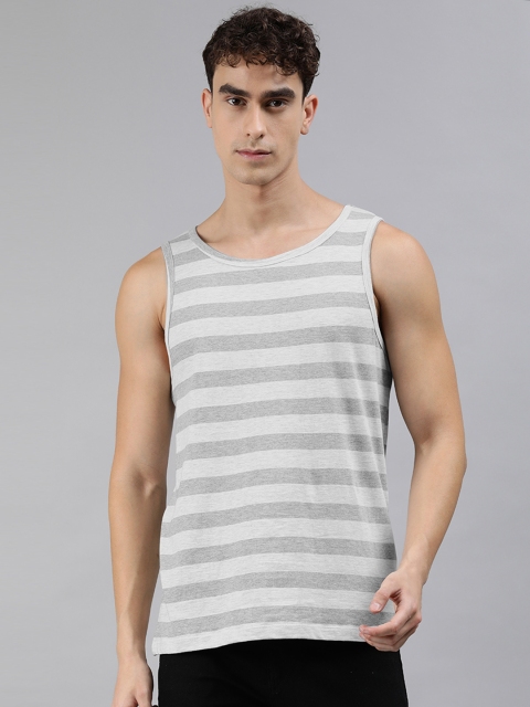 

Urbano Fashion Men Grey Striped Slim Fit Round Neck Pure Cotton T-shirt