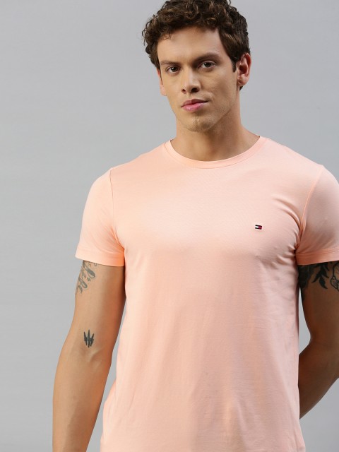 

Tommy Hilfiger Men Peach-Coloured Solid Slim Fit Round Neck T-shirt