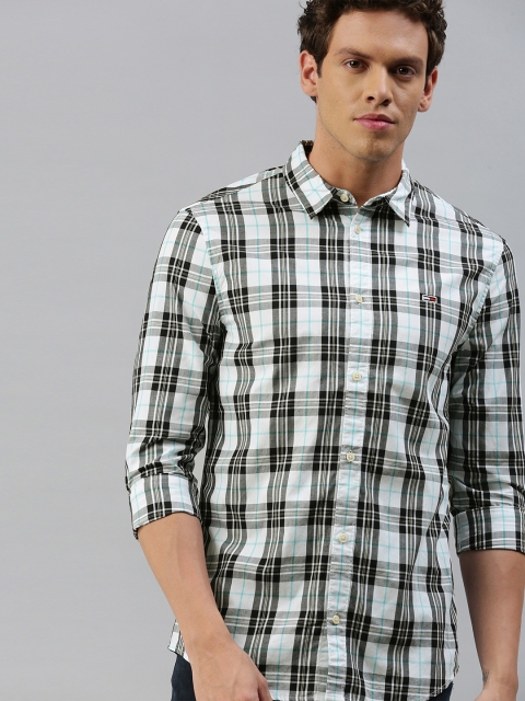 

Tommy Hilfiger Men Multicoloured Slim Fit Checked Casual Shirt, Multi