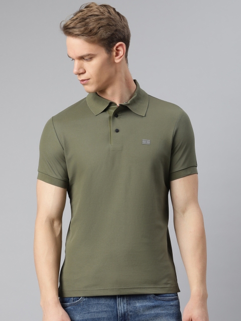 

Tommy Hilfiger Men Olive Green Solid Slim Fit Polo Collar T-shirt