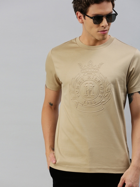 

Tommy Hilfiger Men Camel Brown Printed Round Neck T-shirt