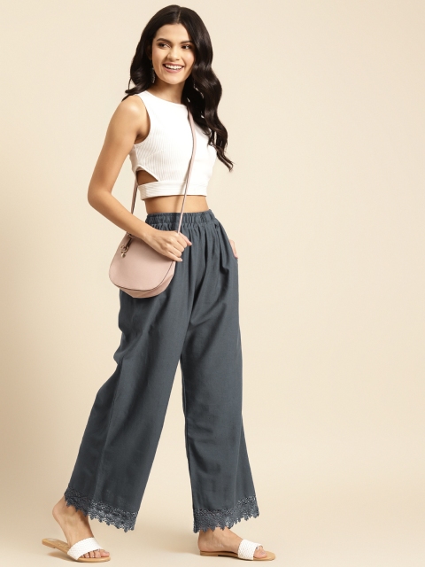 

TAG 7 Women Charcoal Grey Solid Hem Design Straight Palazzos