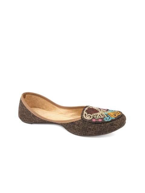

DESI COLOUR Women Brown Solid Canvas Ballerinas