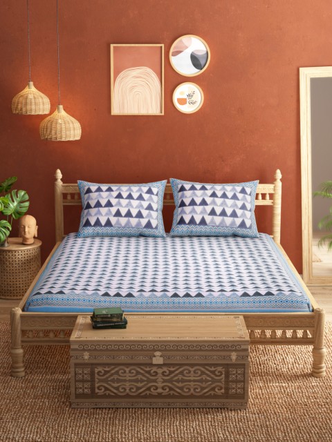 

Taavi Blue & White 120 TC Hand Block Print 220 GSM Queen Bedsheet with 2 Pillow Covers
