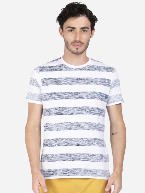 

Breakbounce Men Navy Blue Striped Round Neck T-shirt