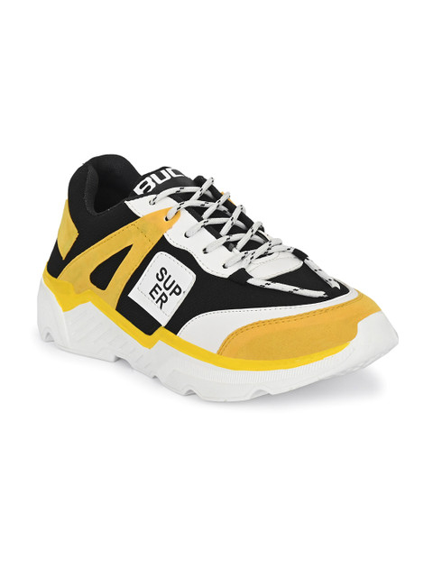 

BUCIK Men Yellow Running Shoes