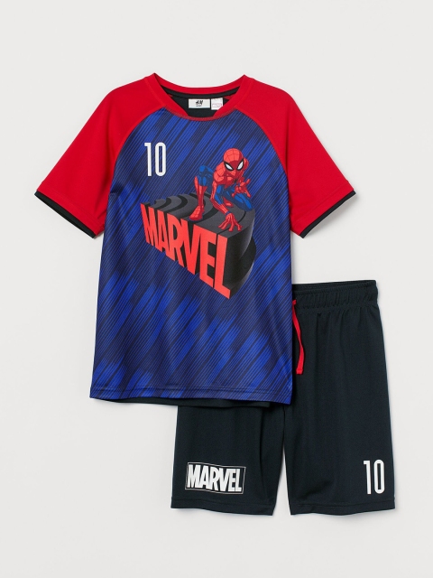 

H&M Boys Navy Blue & Black Football Kit