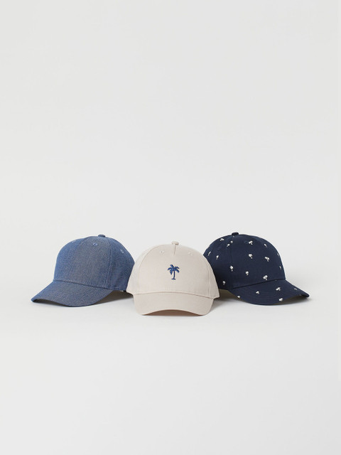 

H&M Boys Beige & Navy Blue 3-Pack Caps
