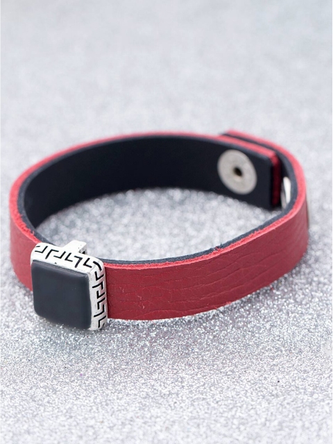 

Dare by Voylla Men Silver-Toned & Pink Leather Silver-Plated Handcrafted Wraparound Bracelet