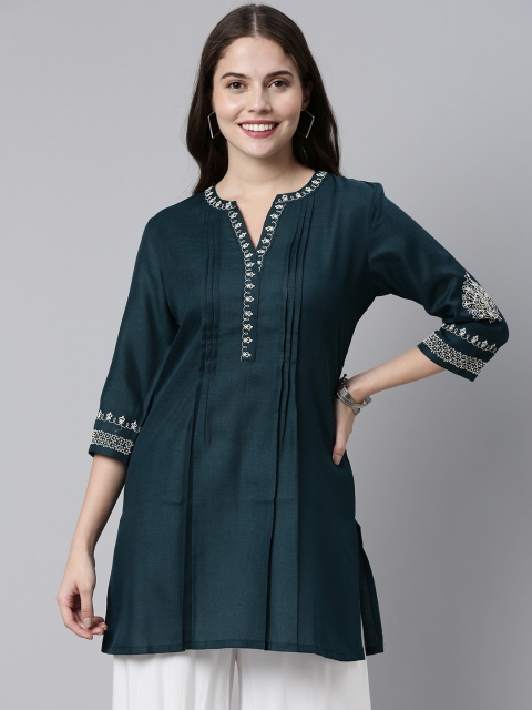 

ETIQUETTE Women Green Embroidered Thread Work Kurta With Pleated Detail