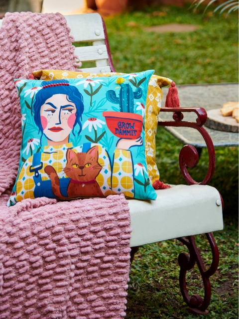 

Chumbak Teal & Red Set of Single Quirky Square Cushion Covers