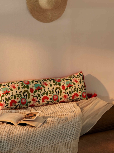 

Chumbak Unisex Multicoloured Floral Printed Tasseled Long Reversible Pillow, Multi