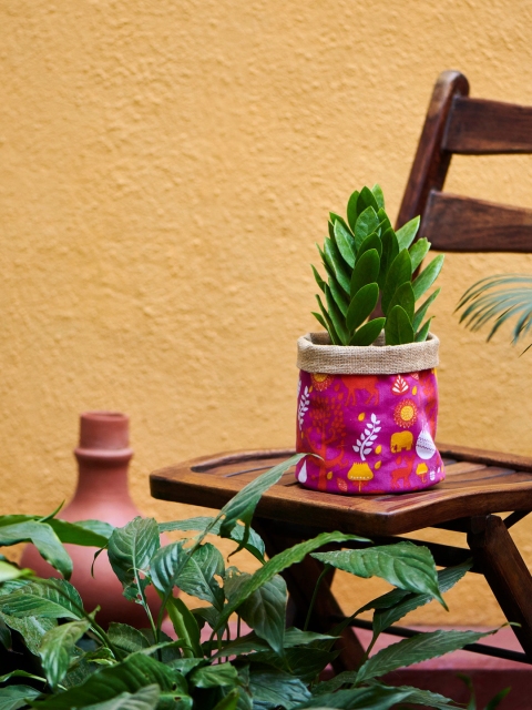 

Chumbak Pink & Yellow Printed Small Planter Wrap
