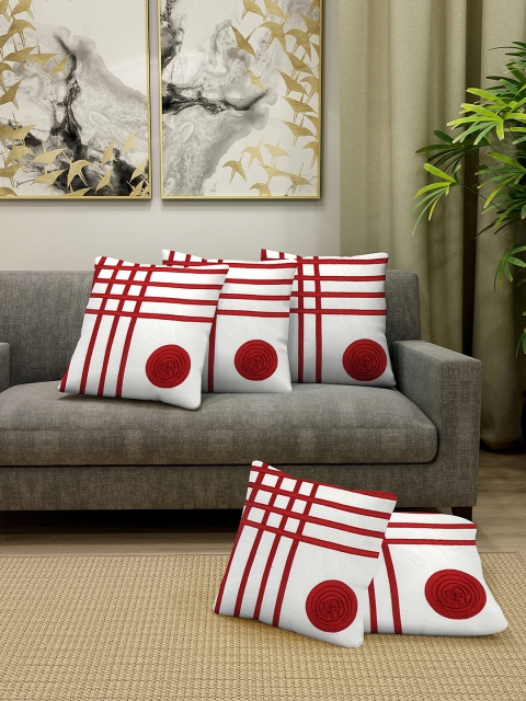 

DREAM WEAVERZ White & Maroon Set of 5 Embroidered Square Cushion Covers