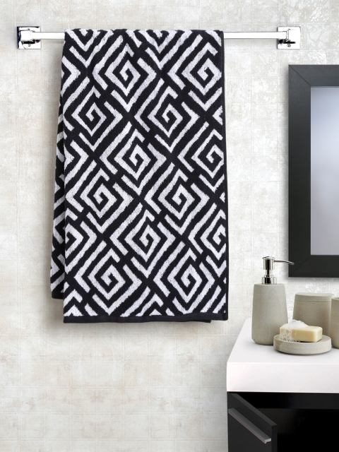 

BOMBAY DYEING Black & White Patterned Cotton 525 GSM Bath Towel