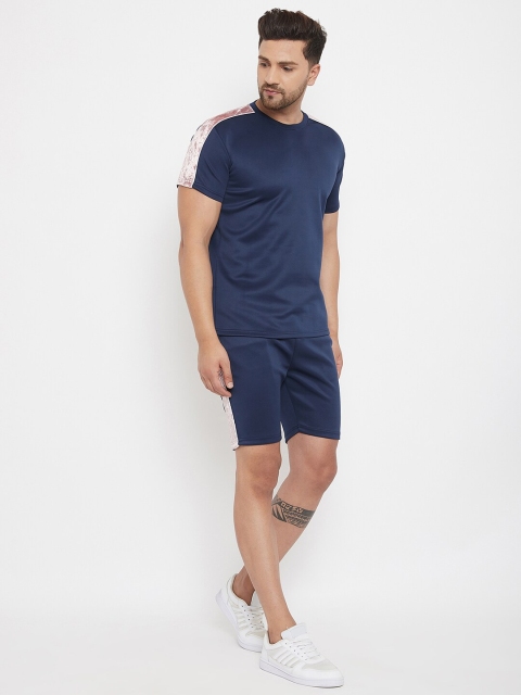 

FUGAZEE Men Navy Blue & Rose Solid T-shirt with Shorts
