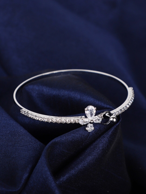 

ANIKAS CREATION Silver-Plated Handcrafted Bracelet
