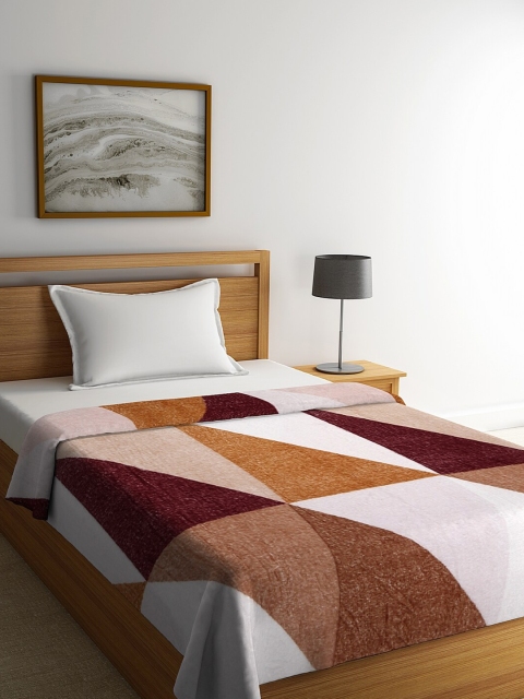 

NEUDIS Brown & White Geometric AC Room 210 GSM Single Bed Blanket