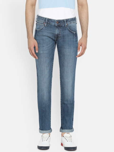 

Wrangler Blue Low-Rise Skanders Slim Fit Stretchable Jeans