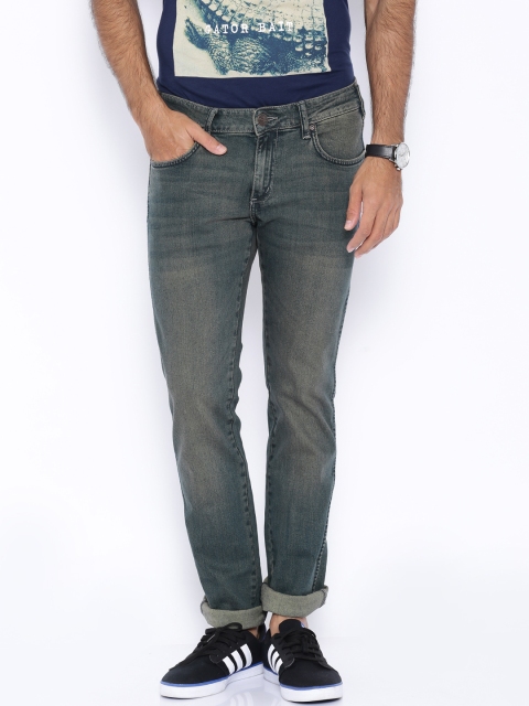 

Wrangler Blue Washed Skanders Slim Fit Jeans