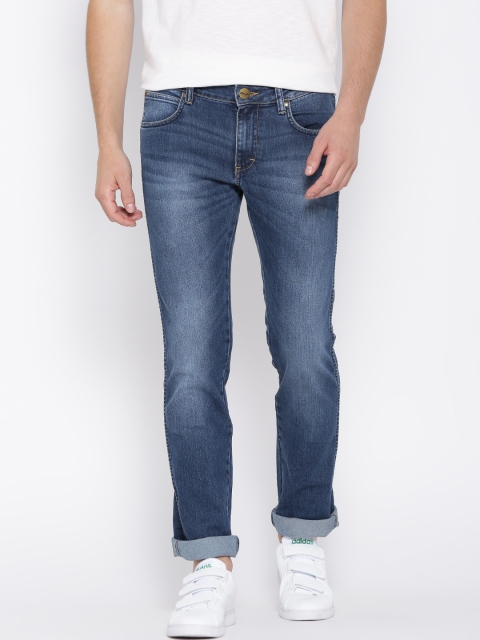 

Wrangler Blue Skanders Fit Jeans