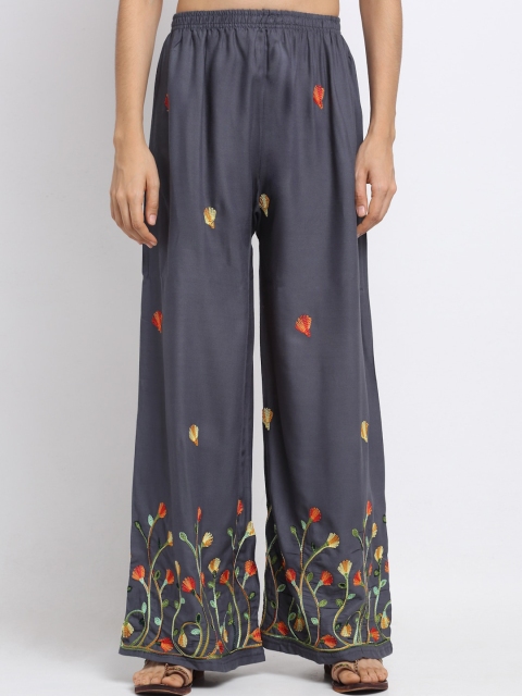 

NEUDIS Women Grey & Orange Embroidered Wide Leg Palazzos