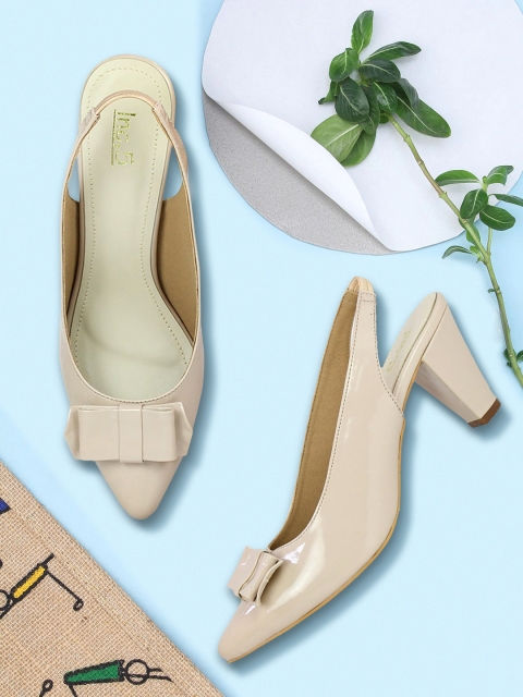 

Inc 5 Women Beige Solid Pumps