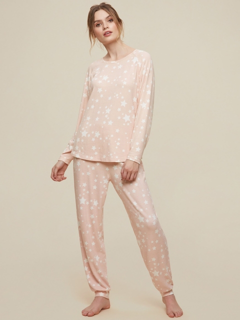 

DOROTHY PERKINS Women Peach-Coloured & White Printed Night suit