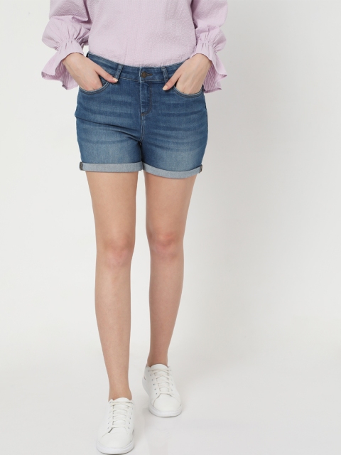 

Vero Moda Women Blue Washed Regular Fit Regular Shorts