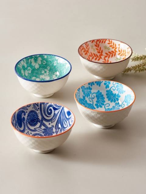 

THEDECORKART White & Blue Set of 4 Ceramic Bowls