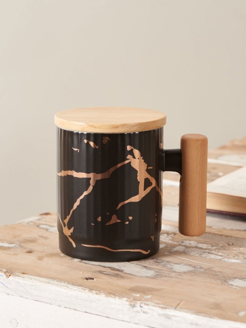 

THEDECORKART Multi Printed Gold Mug
