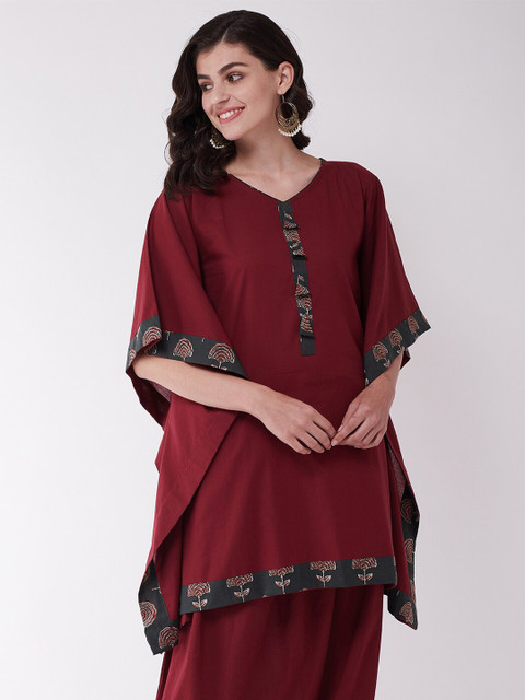 

InWeave Women Maroon Solid Kaftan Tunic
