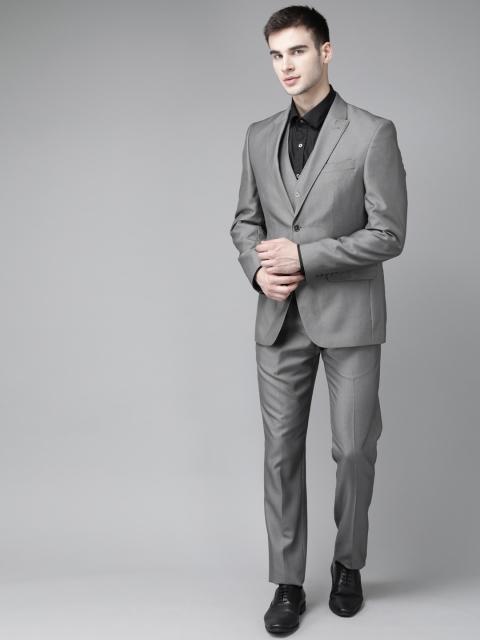 

Blackberrys Men Grey Solid Slim Fit Formal Suit