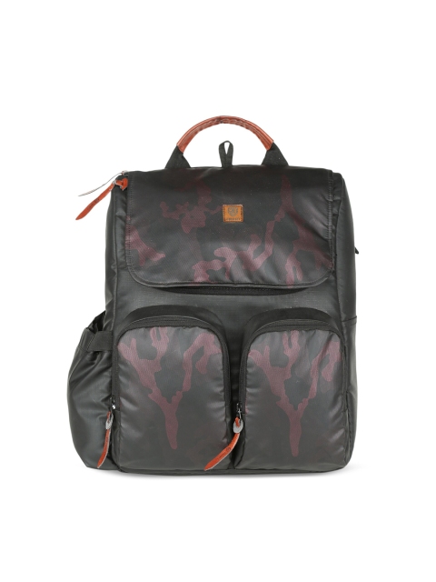 

Zwart Unisex Red & Black Camouflage Backpacks with Compression Straps