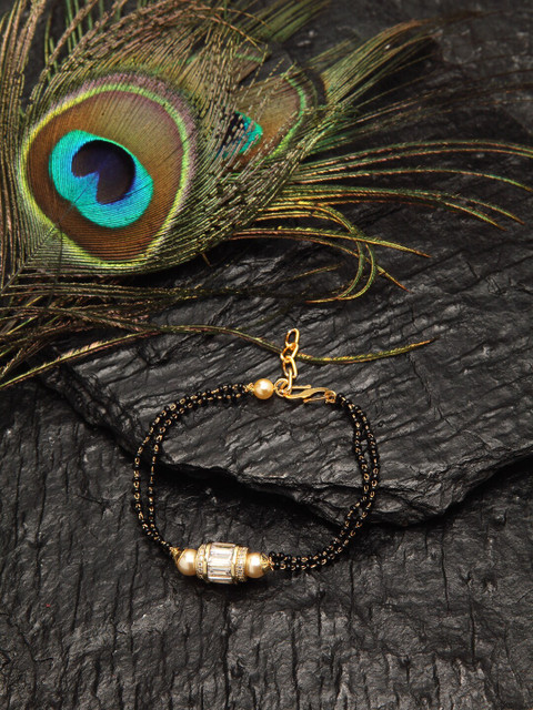 

DUGRISTYLE Gold-Plated Charm Alloy Bracelet