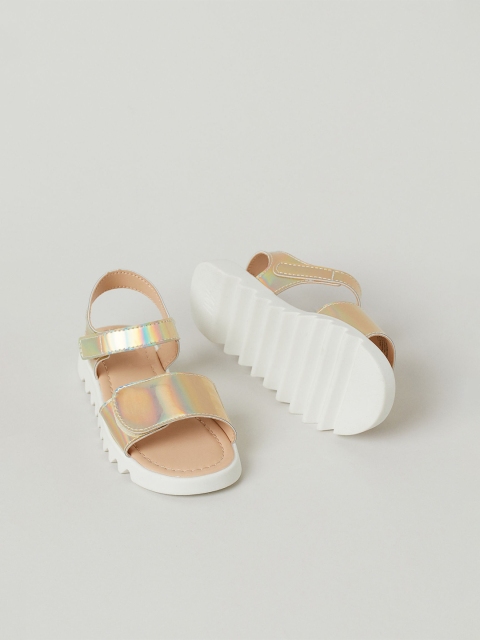 

H&M Girls Gold-Toned Solid Sandals