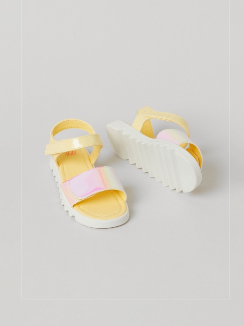

H&M Girls Yellow Solid Sandals