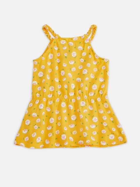 

Pantaloons Baby Girls Yellow Printed Round Neck T-shirt