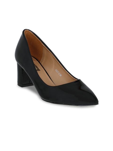 

Flat n Heels Women Black Solid Pumps