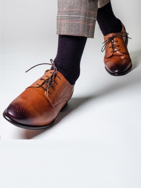 

Saint G Men Tan Brown Solid Leather Formal Brogues