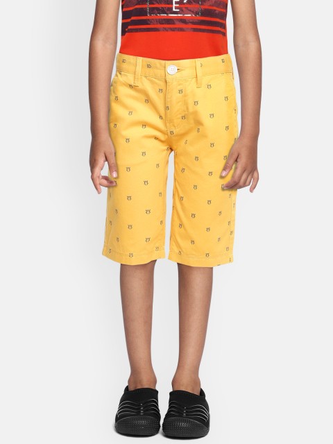 

Indian Terrain Boys Yellow Conversational Printed Pure Cotton Regular Shorts