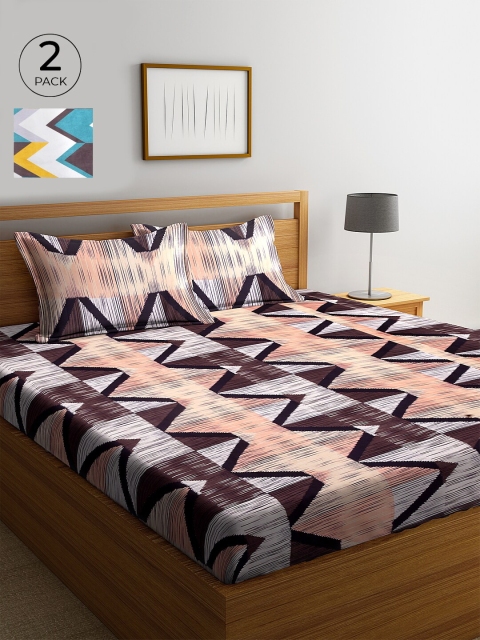 

KLOTTHE White & Blue Geometric 210 TC Cotton 2 King Bedsheet with 4 Pillow Covers
