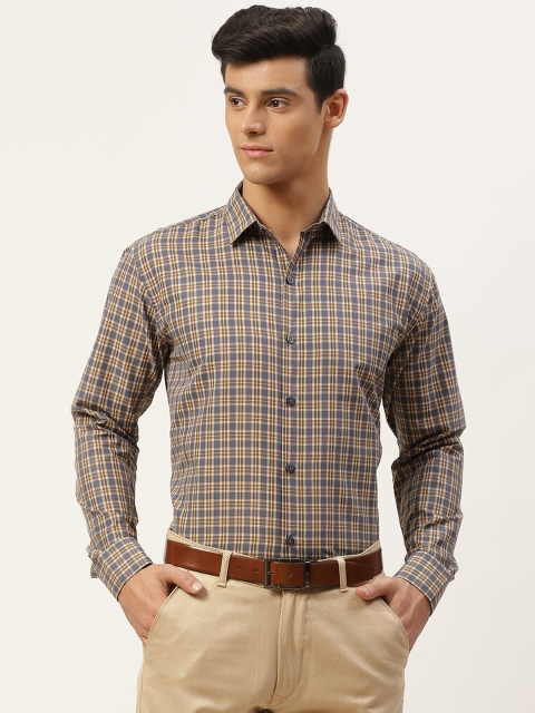 

SOJANYA Men Taupe & Beige Classic Tartan Checks Checked Formal Shirt