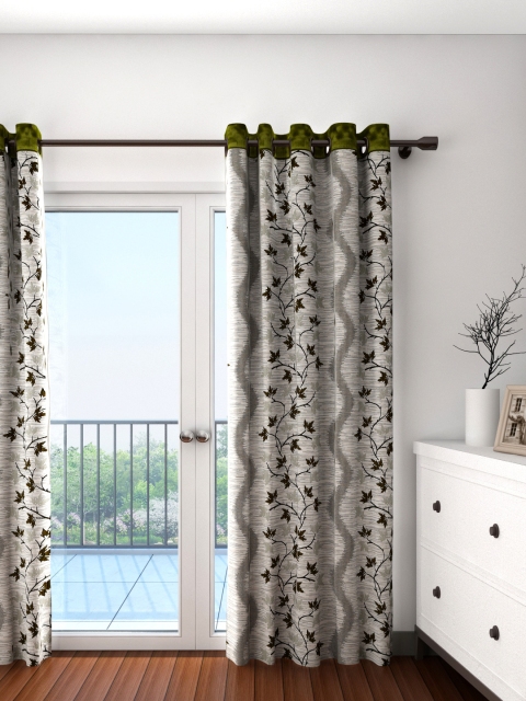 

Cortina Beige & Green Single Patterned Jacquard Blackout Door Curtain