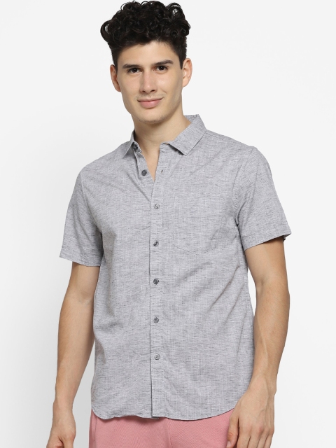 

FOREVER 21 Men Grey Regular Fit Self Design Casual Shirt