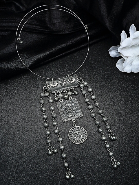 

Moedbuille Silver-Toned Brass Silver-Plated Oxidised Necklace