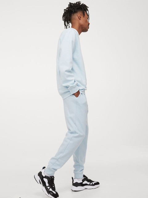 

H&M Men Light Blue Sweatshirt Relaxed Fit