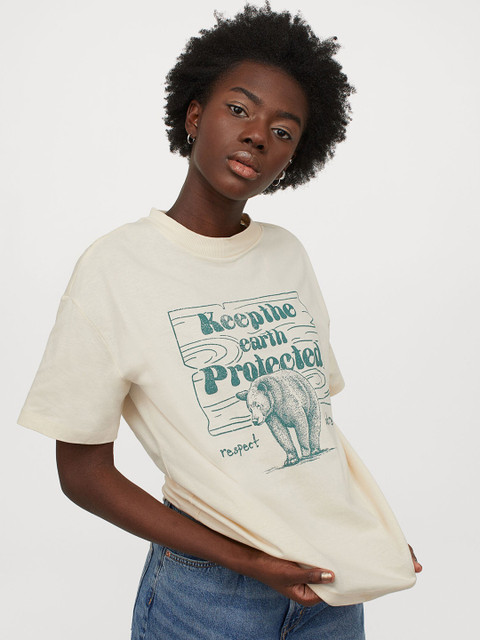 

H&M Women Beige & Green Cotton Oversized Printed T-shirt