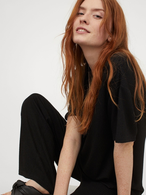 

H&M Women Black Ribbed Top